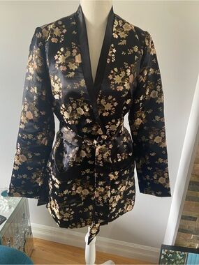 Charlotte Russe Kimono-style Blazer